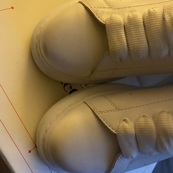 Alexander McQueen sneakers Size 1 1/2 - Picture 6 of 10